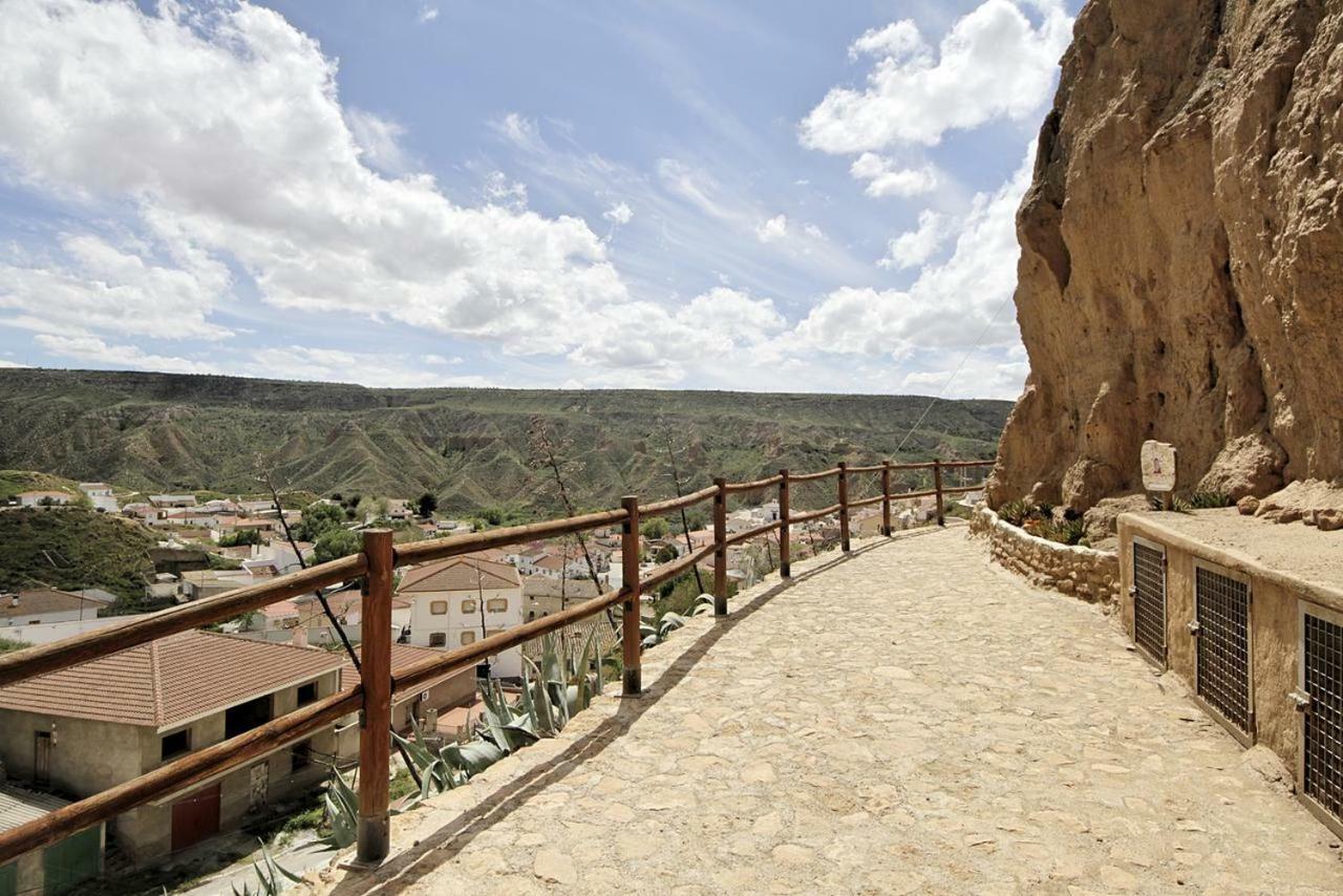 فيلا Cueva Alcazar Gorafe المظهر الخارجي الصورة